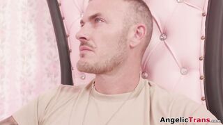 Come deep-throat my trans fuckpole soldier guy before you ass fucking bang me