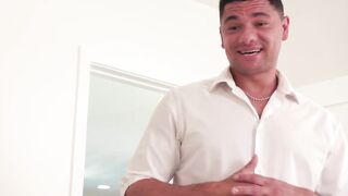 Andre Stone give Leah Hayes more guidelines and more edging while he stroke his pink cigar