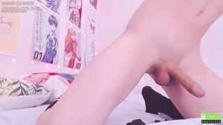 aaron_umeko CUM show (femboy)
