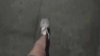 She-creature Ting Xuan Outdoor urinating Compilation