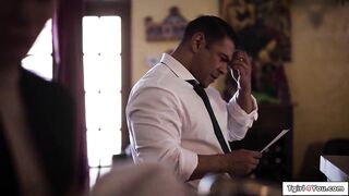 Light-haired trans Emma Rose barebacks stepparent