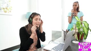 Luxurious Businesswoman Korra Del Rio Sizzling and Abnormal Gf Jism Inbetween Virtual Conversation.mp4