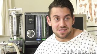 Zoe Sparx cant shut up moaning during raw threesome with two bi cocks