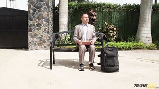 Marvelous Nubile Transgirl Ashley Cherry Tempts Forrest Gump