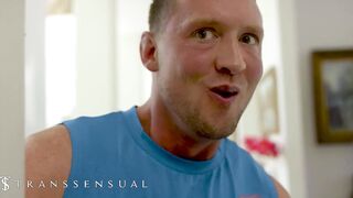 TRANSSENSUAL - Foxxy Catches Pierce Pounding Jewelz Blu And Joins The Joy For A Sizzling Three-way