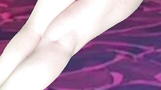 Pre-Jizzing Hips Wanking Bringing a Steamy Flow from Deep in Me