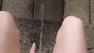 Transgirl Ting Xuan Outdoor urinate compilation