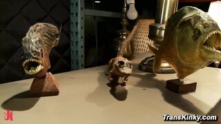 Pawn Shop Heist Seductive Spy Tracks [censored] Family Heirloom and Confronts Thief