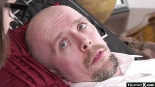 I cant say no to my shemale stepdaughter wanting to fuck me