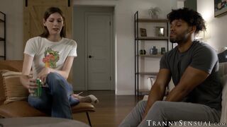 Petite trans Amanda Riley opens her legs for that BBC