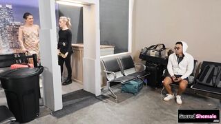 TRANSSEXUAL Emma Rose barebacks TRANSSEXUAL Daisy Taylor 2
