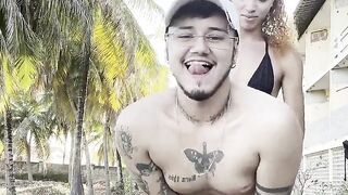 TRANS DUO HUMPS OUTDOORS ON THE BEACH