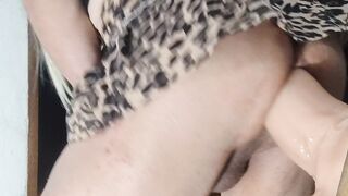 Monster dildo anal 32