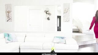 Realtor's Wardrobe Malfunction Leads to a Sizzling 3some Escapade