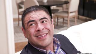 Teen Stepdaughter Andylynn Payne Let Stepdaddy Draven Navarro Suck Her Cock