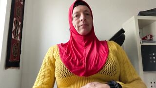 Fatima-cumming in red hijab
