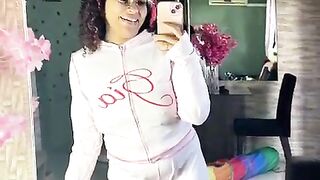 Round Latina Fart Compilation At Home, Bathub and Anywhere