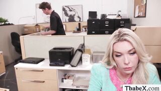 Fortunate janitor plumbs this TRANSSEXUAL office employee