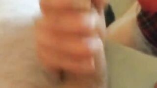 The slut gives a stunning deep throat and gets pounded