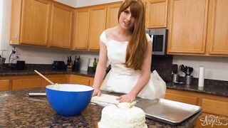 TRANS ANGELS - Horny Baker Erica Cherry Makes A Super-sexy Dirt While Baking With Her Secret Ingredient