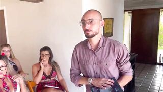 SEXOLOGY CLASS TRANS HOOKUP LOTS OF BITCH