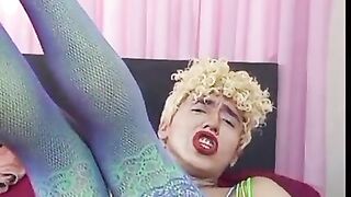 BRIEF HAIR BLONDIE IS DRAINING OFF AND WANTS TO GET PORKED TODAY(COMMENT, LIKE ,SUBSCRIBE AND ADD ME AS A BUDDY FOR MORE PERSONALIZED FLICKS AND REAL LIFE HOOK UPS)