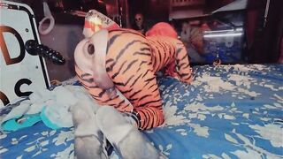 Booty Woman Tiffany Ciskiss Tigra Time Giant Gape With ginormous Goblin Fake penis