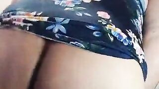 ROZZIOTV IN COUCH