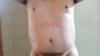 Saline ball latino scrotum 4
