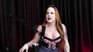 She already slurped Elisa Sanchez, fetishism is what sells - Jessica Bittencourt (Moai TV)