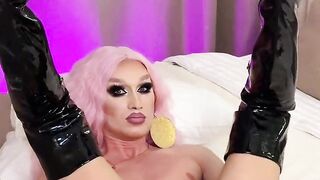 gorgeous crossdresser pinkish sissy hair fap off