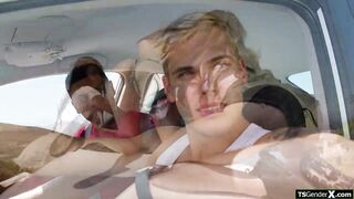 Boy deepthroats big-titted she-male Victoria Grants lollipop during carwash