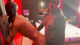 Massive-dicked trans leaving her marionette with his booty violated in her bedroom