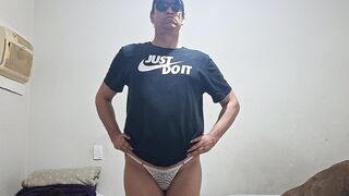 Marica de calcinha