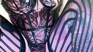 Hot trans Babe cintia takes huge black dick