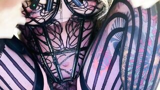 Hot trans Babe cintia takes huge black dick